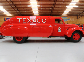 1940_Dodge_RX70_Airflow_Texaco_Tanker.jpg