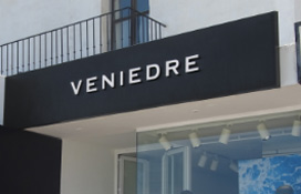 Fascia-Signs-For-Showroom.jpg