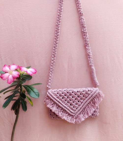 Handmade-Pink-Macrame-Bag---The-Indian-Queen.jpg
