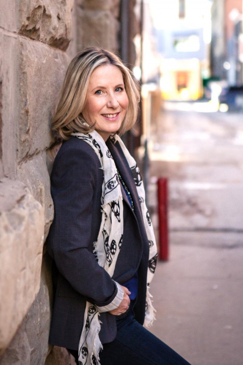 karen-stewart-downtown-calgary.jpg