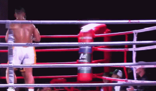 mercadotko8throundtko5t34f3.gif