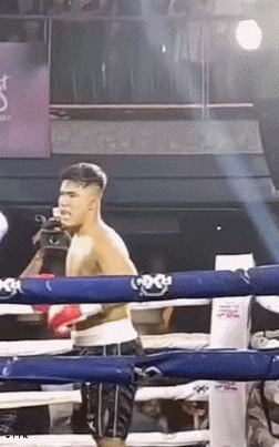 chandf32323fhh2.gif